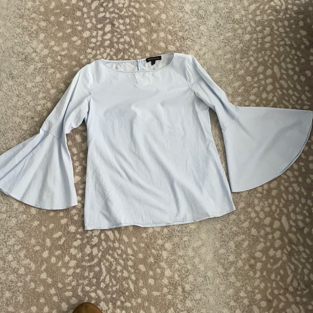 Banana Republic flare sleeve XS blouse